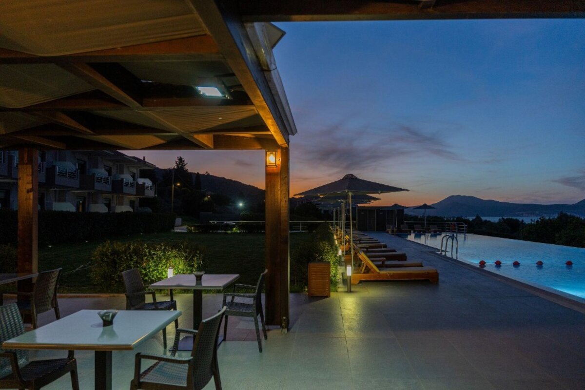 Grčija - kefalonija - lixouri