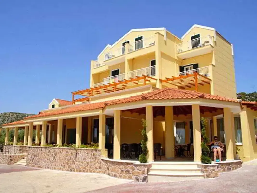 Grčija - otok kefalonija - lassi