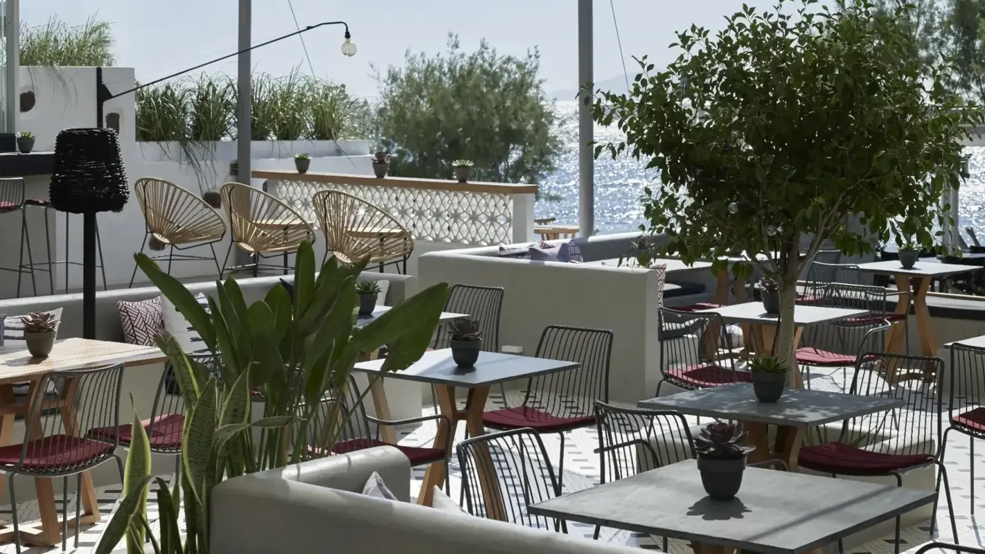 Grčija - Santorini & Kikladi - Kamari