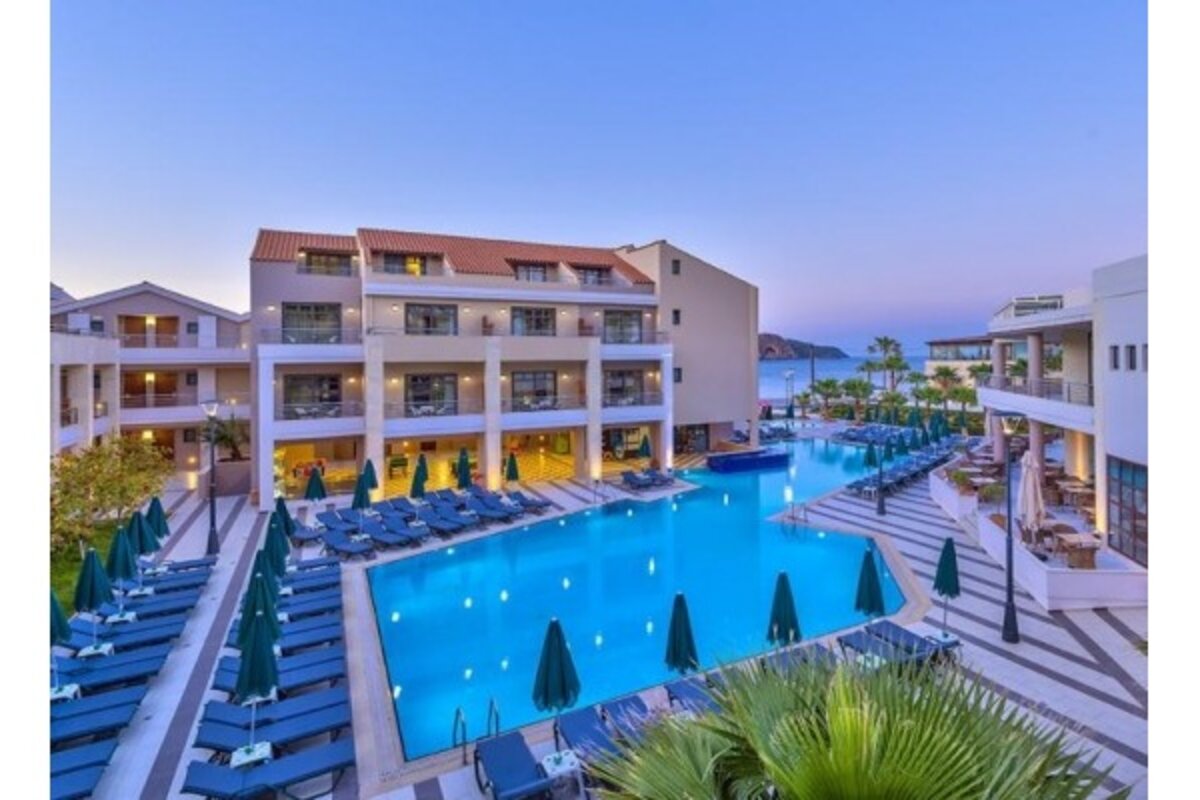 Grčija - kreta - platanias