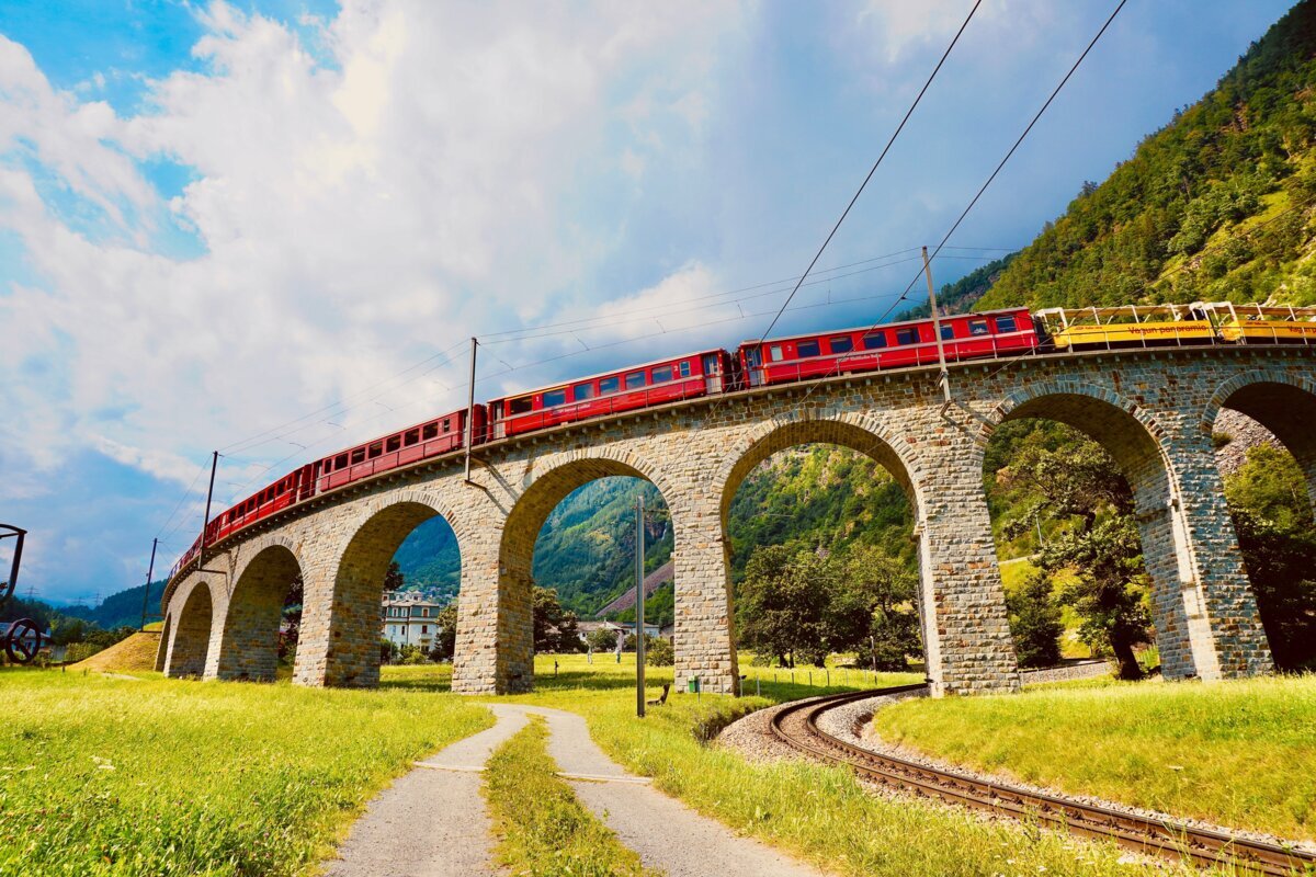 Bernina ekspres, Brescia, jezero Iseo in Švica