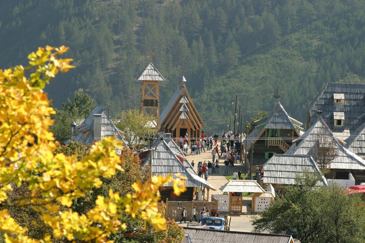 Križarjenje po Drini  (NP Tara – vožnja z vlakom po Šarganski osmici)