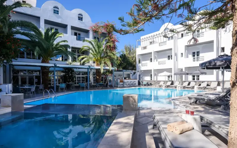 Grčija - Santorini & Kikladi - Kamari