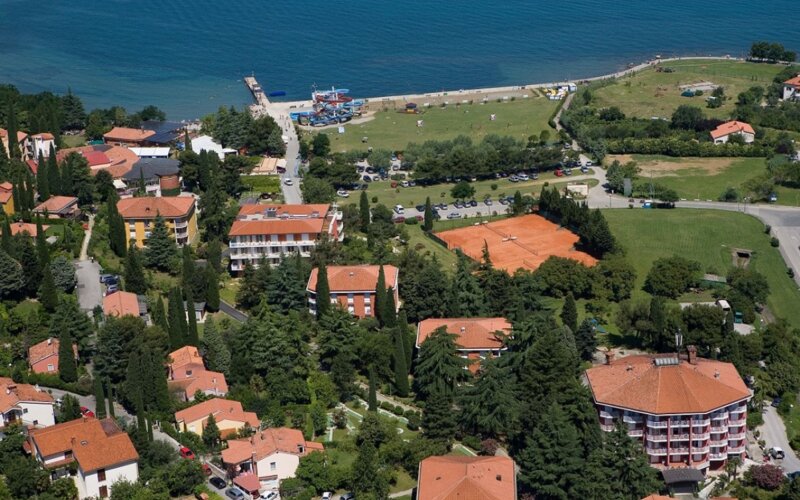 Izola: HN Simonov zaliv - Slovenija